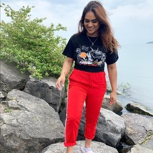 Meet your Posher, Monadi